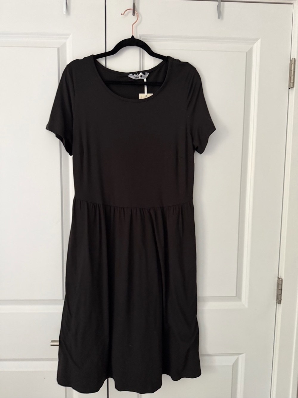 Women’s Black Midi Dress - Casual Short Sleeve